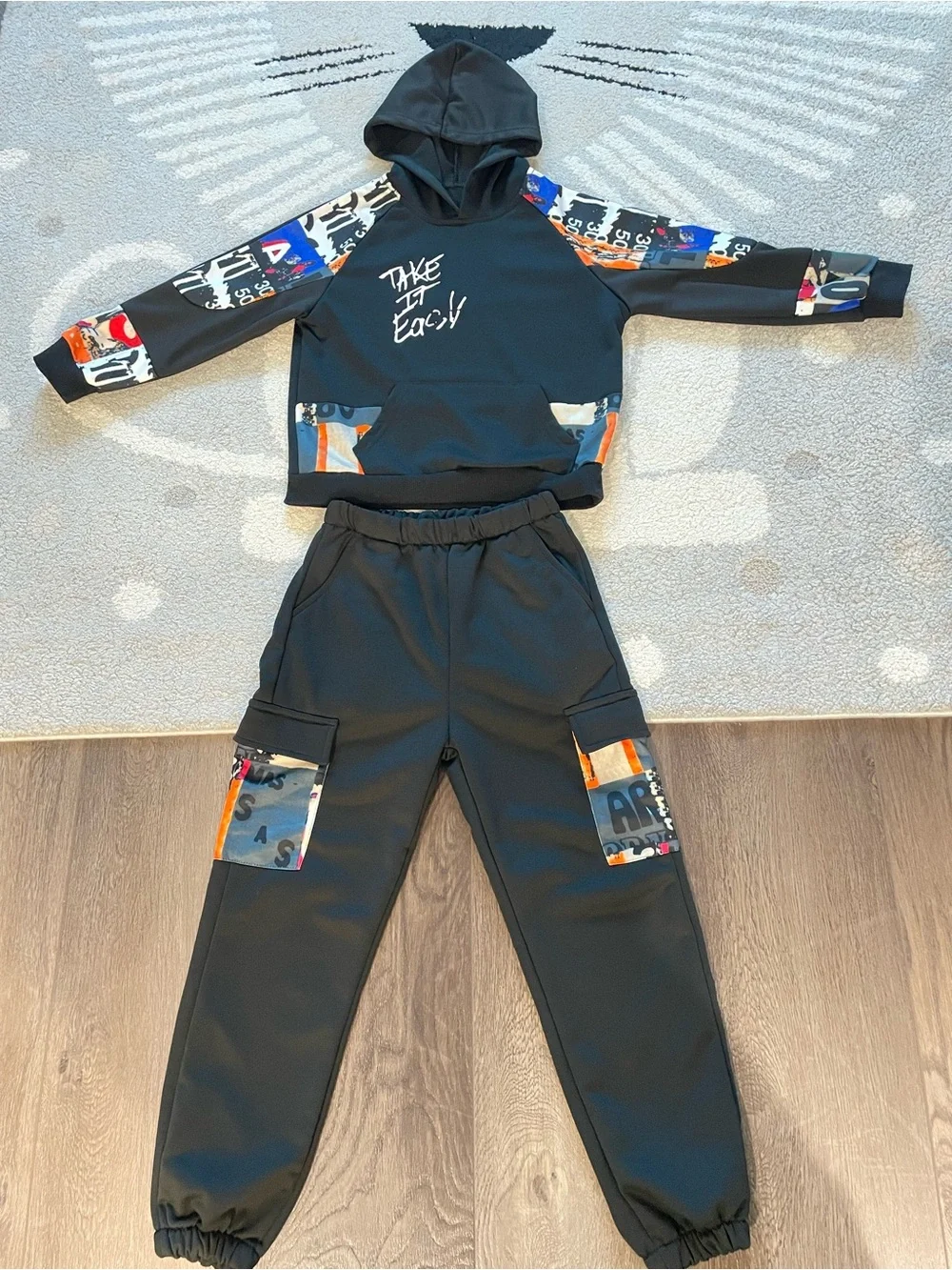 Kids Black Hoodie & Joggers Set with Graphic Patch Accents